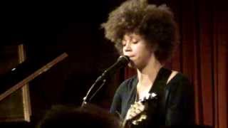 Chastity Brown "How Can I Forget" @ Meneer Frits Eindhoven 13-10-2014