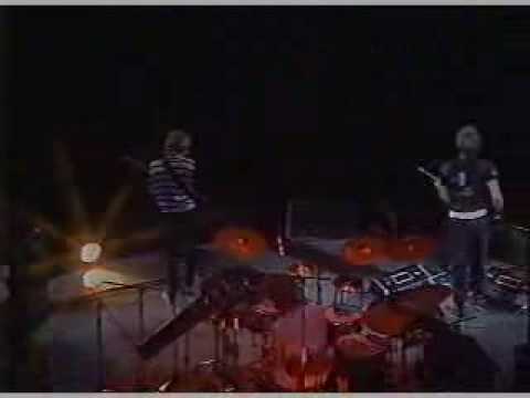 THE POLICE WHEN THE WORLD IS RUNNING DOWN CHILE 1982