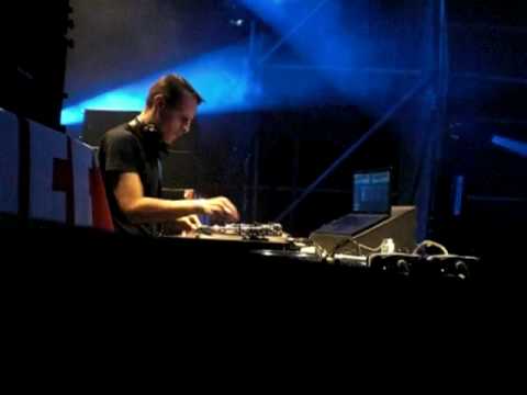 SOULRACK LIVE ELECTROSONIC FESTIVAL 2009 PARTE2 cray1labworks