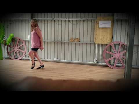 Holly Jolly EZ Line Dance Tutorial