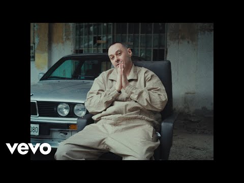 Fabri Fibra, Papa V, Nerissima Serpe - Stupidi (Official Video)