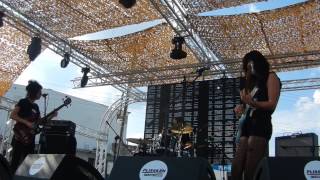 The Coathangers - Watch Your Back (live @ Plissken Festival 2015, Athens)