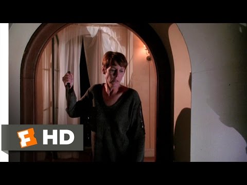Halloween H20: 20 Years Later (11/12) Movie CLIP - Laurie Fights Back (1998) HD