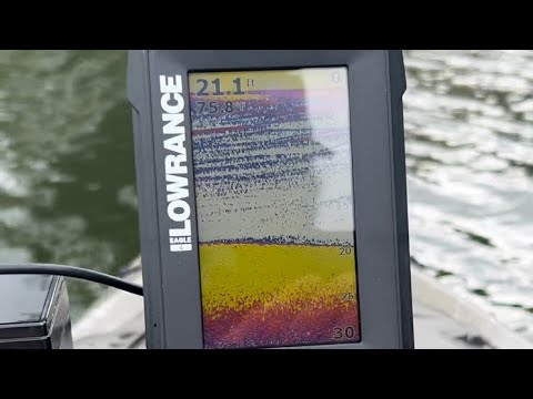 Meh Review Of The Lowrance Eagle 4 +Some Fishing