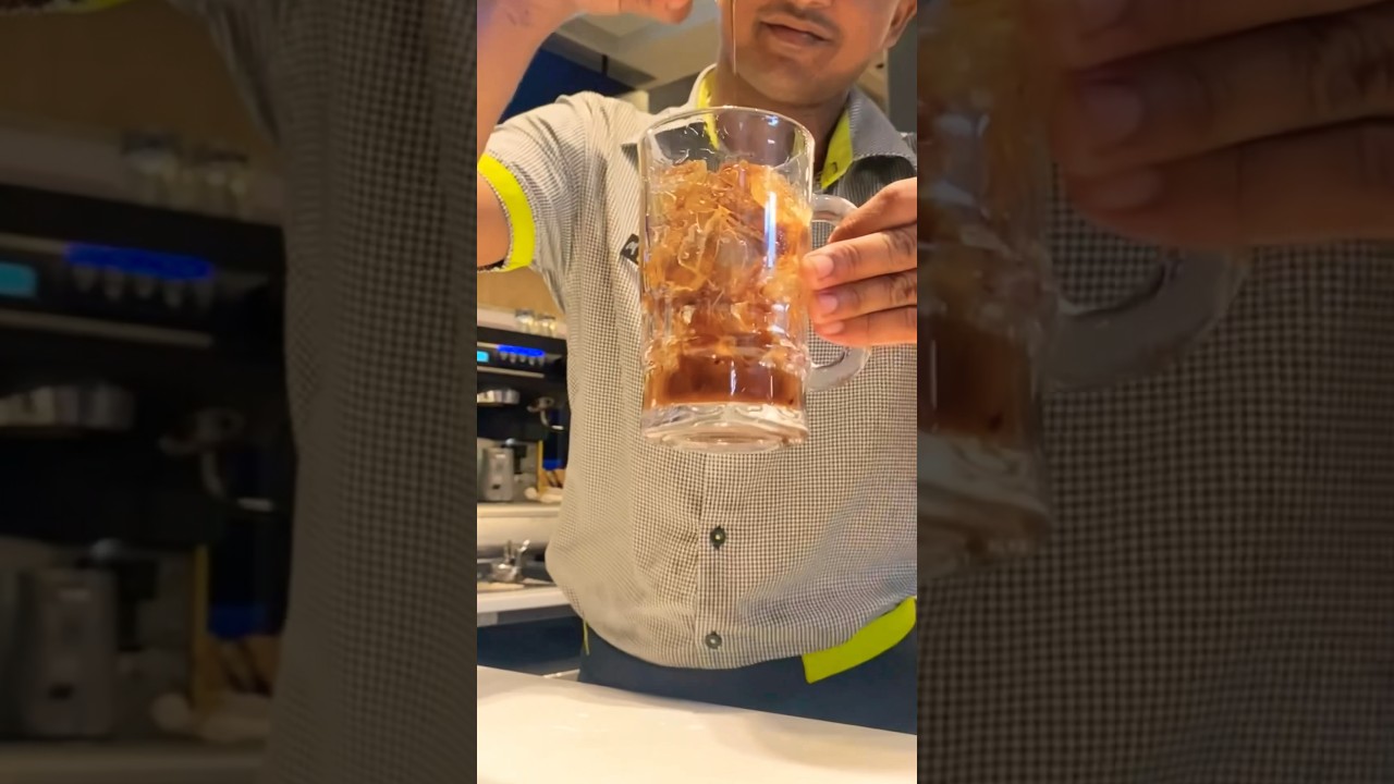 Iced coffee #mcdonalds #coffee #mccafe #shortvideos #viralvideos