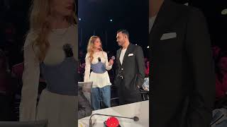 — Մենք ազգովի շատ ենք սիրում երգել 😁