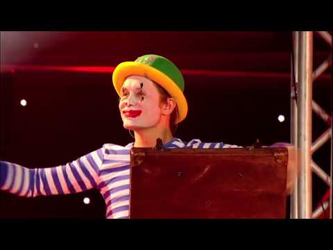 What Is Love - Take That (The Circus Live 2009) HD