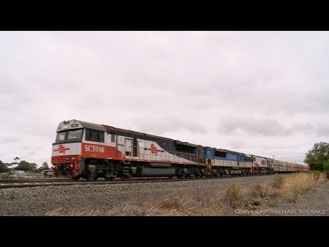 SCT 6PM9 Freight Train With Boxcars & Containers - PoathTV Australian Railways