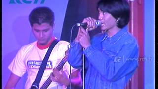 Download lagu Sheila On 7 'Seberapa Pantas' - AMI 2002 mp3