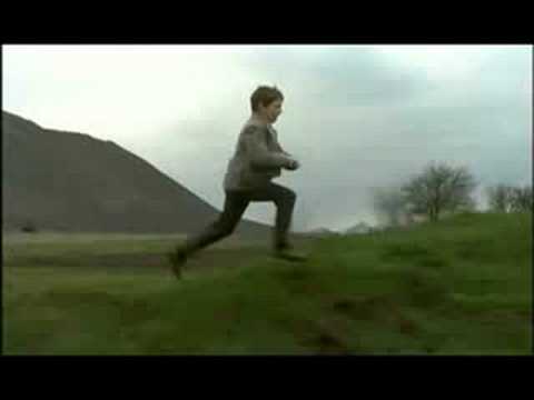 Naked Childhood [1968] Review – A Candid and Potently Naturalistic Depiction of Damaged Childhood | High On Films 