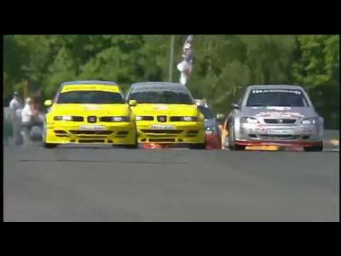 Rob Huff and Rob Collard Crash | #BTCC 2004 Oulton Park
