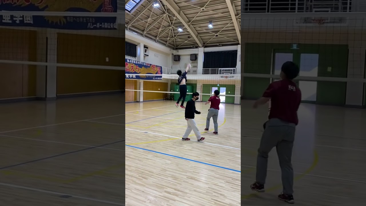 空中で止まる漢‼️ #volleyball#volleyballplayer#haikyu#haikyuu#shorts