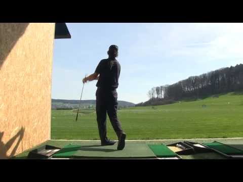 D-Plane explains the secret of Tiger Woods practice swing!