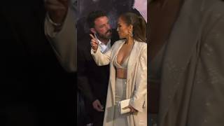 Jennifer Lopez &amp; Ben Affleck&#39;s Awkward Moment On Red Carpet #JLo #Shorts