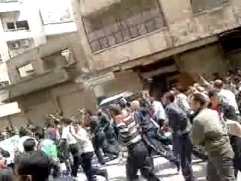 مظاهرة في مدينة حماة في محافظة حماة