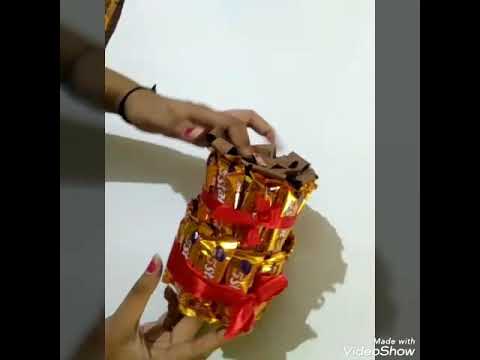 Gift under Rs150 chocolate bouquet