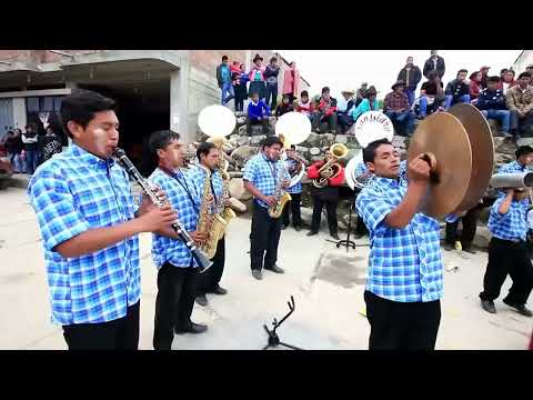 Banda San Isidro HUAPRA Carhuaz + A MI MADRECITA LINDA+