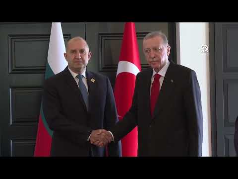 ANTALYA - Cumhurbaşkanı Erdoğan, Bulgaristan Cumhurbaşkanı Rumen Radev ile görüştü