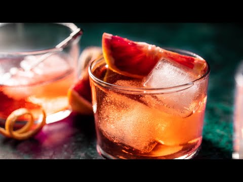 Classic Negroni Sbagliato Cocktail Recipe