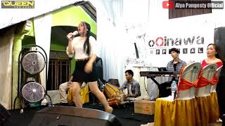 Download lagu GAUN MERAH (SONIA) - COVER LIVE ALYA PANGESTY FEAT OQINAWA mp3