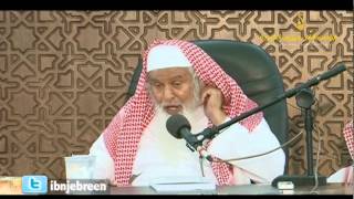 صورة الفرق بين كلام الله تعالى عن ذاته في القرآن بالجمع والإفراد