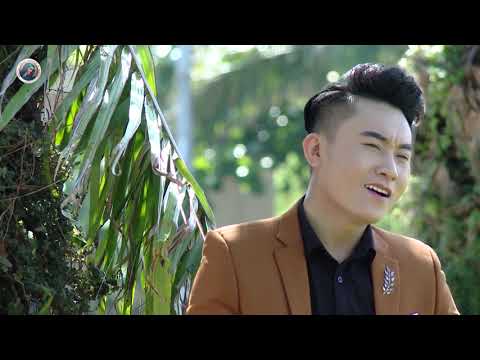 Thể hiện bởi Hoàng Nguyễn