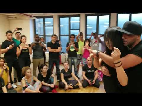 Ivo Vieira & Hanna Zouk - Amy Winehouse & Manu Chao ( Rehab Bongo Bong Remix)