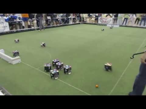 Robocup 2015 SSL - UBC Thunderbots VS ZjuNlict