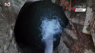 Türkiye'nin Tek Cadı Kazanı Şelalesinde Sonbahar Manzaraları