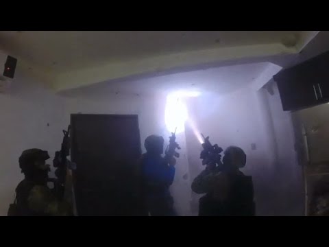 "El Chapo"-Festnahme: Video zeigt Stürmung des Verstecks | DER SPIEGEL