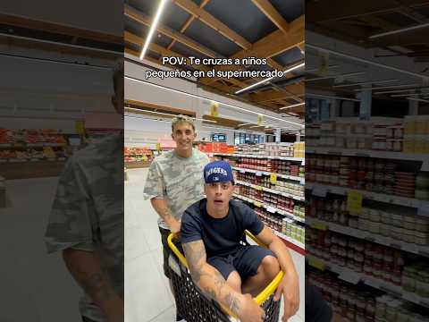 Te cruzas a niños pequeños en el supermercado👶🏻 #shortsviral #humor #comedia #viralvideo