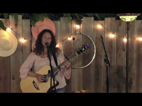 Promotional video thumbnail 2 for Sandra Dolores Swanfeldt