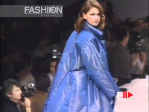 "Erreuno" Autumn Winter 1992 1993 Milan 3 of 4 Pret a Porter Woman by FashionChannel