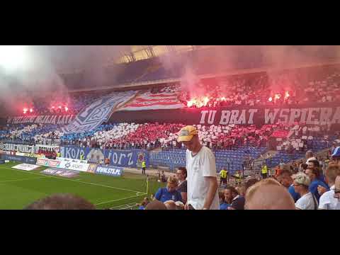 Lech i Cracovia odpalają! 01.09.2019 "W PRZYJAŹNI MIJAJĄ LATA TU BRAT WSPIERA BRATA"