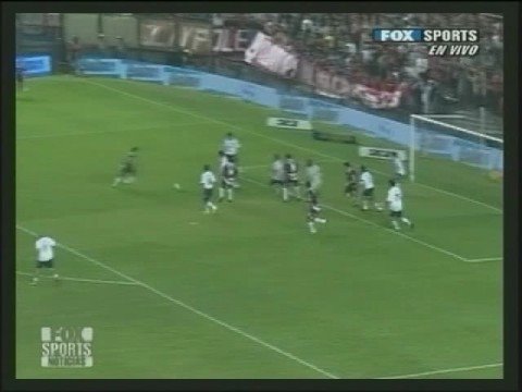 Independiente 0 - Lanús 2, Gol de Diego Gonzalez (1)