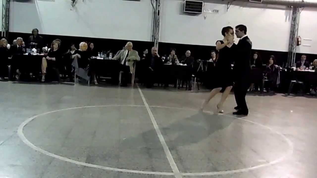 Silvana Prieto & Matias Batista en Milonga Malena Sunderland Club 1/4