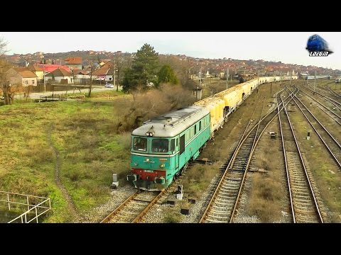 Fluieroasa/Whistle Loko 60-0897-3 & Marfar Azomures Freight Train in Oradea - 11 February 2014