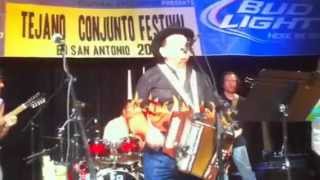 Mingo Saldivar Y Tremendos Cuatro Espadas #4 Conjunto Festival in San Antonio 2012