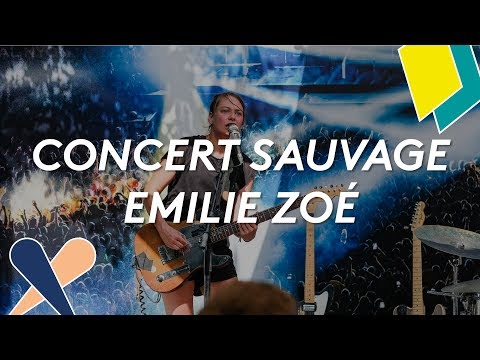 Paléo 2019 - Emilie Zoé en concert sauvage