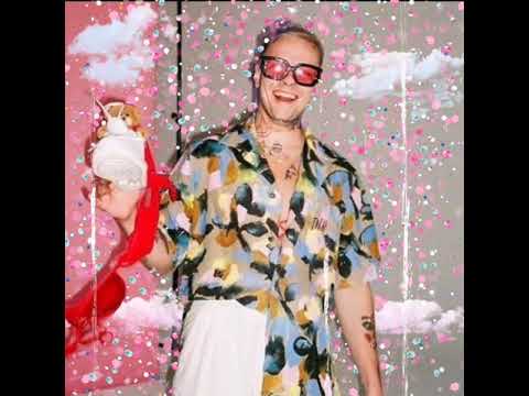 Tymek-Valentino (Jak nie słyszysz to podgłośnij😉)