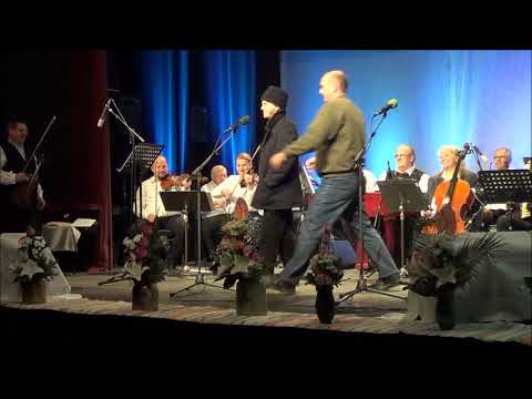 Prví koncert   54  Stretnutie v pivnickom poli