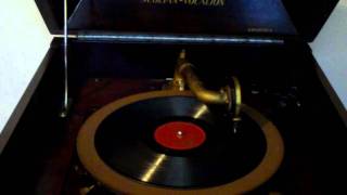 &quot;Someone Like You&quot; sung by Doris Day on my Aeolian Vocalion Graduola