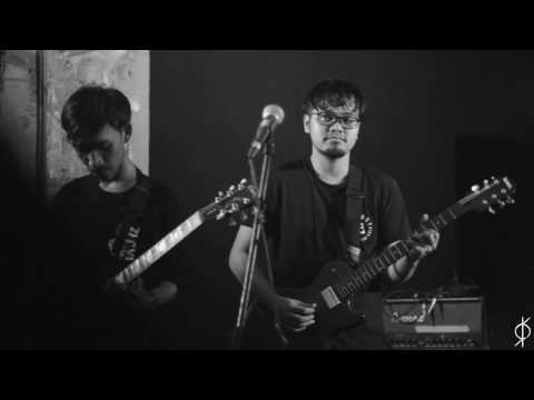 REJECTED KIDS - EARTHQUAKE & TERIMA KASIH (LIVE)