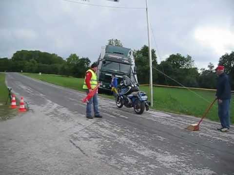 XANDL-Kawa beim Start /  KAWASAKI RS24 / Prototyp