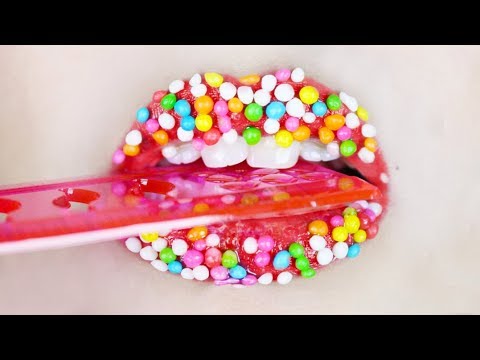 UTILES ESCOLARES COMESTIBLES! TRUCOS para TROLLEAR a tu PROFESOR y AMIGOS! Bromas | AKARI BEAUTY