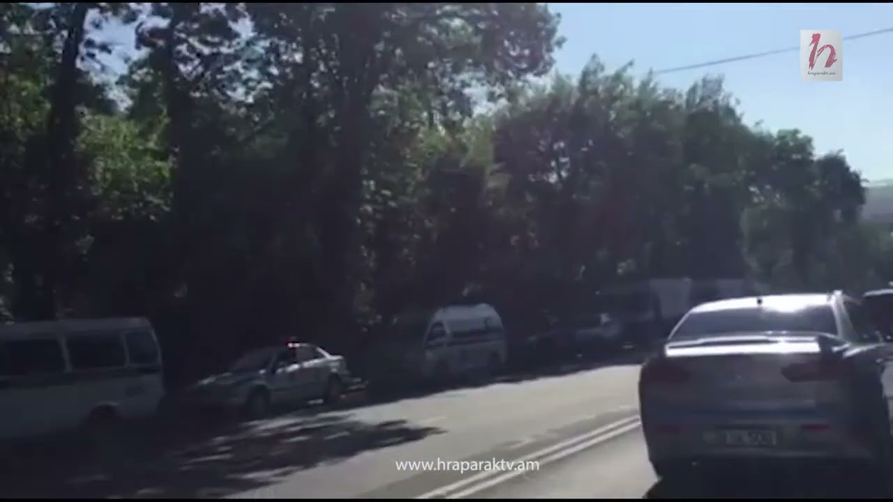 Ոստիկանական հսկայական ուժեր Բաղրամյան պողոտայում