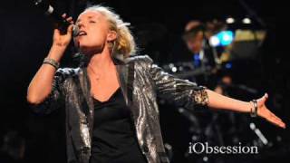 Somebody to Love - Kerry Ellis & Only Men Aloud