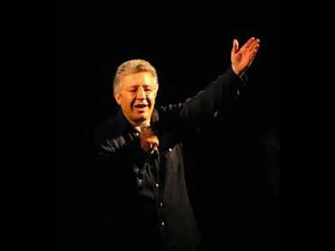 Zülfü Livaneli  Bu Benimki Sevda Degil