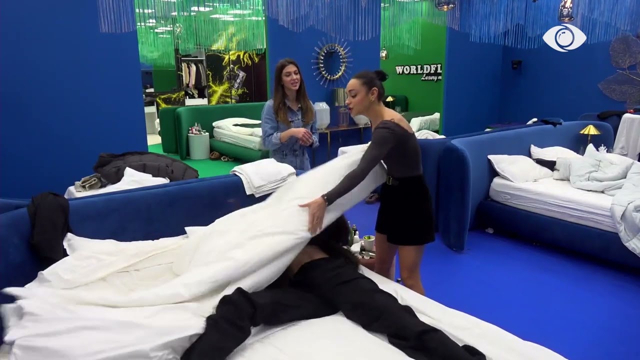 “A ta shkërrmoqi ky djali dinjitetin”/ Egli i hedh jorganin Vserlos: Po më vret