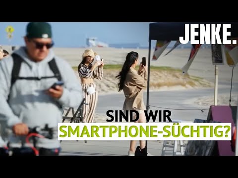 Video Thumbnail: Digitale Nähe, reale Distanz: Wie das Smartphone unsere Welt verändert | JENKE. Experiment.